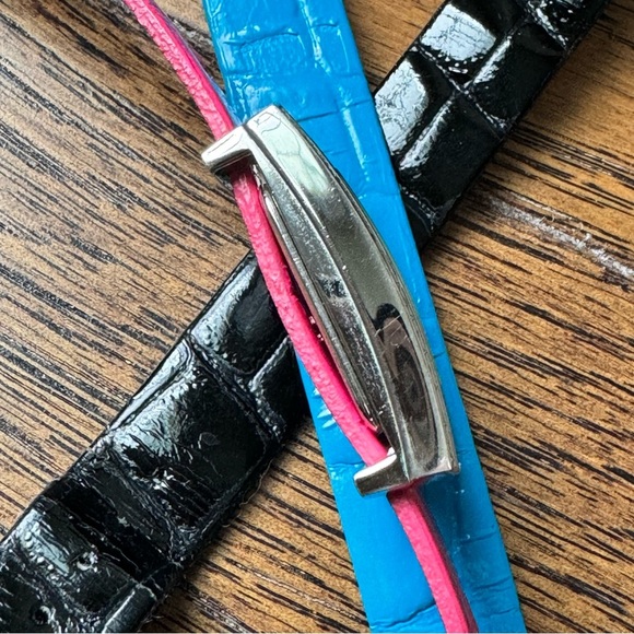 GIVENCHY Multi-strap Rhinestones Watch with Brand New Battery - Picture 3 of 7